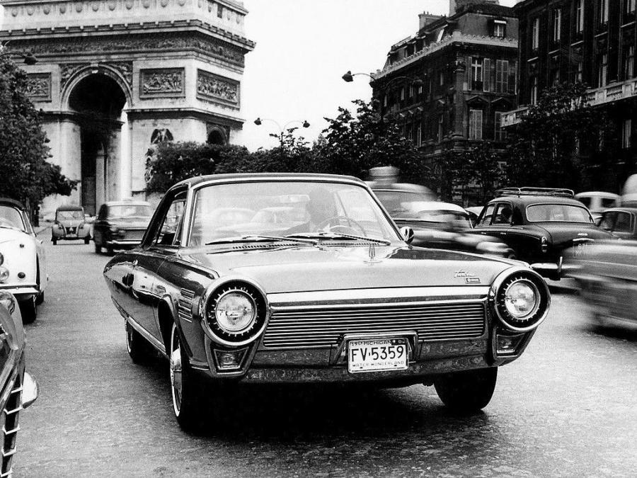 Chrysler Turbine Car 1963 года  (фото 14 из 20)